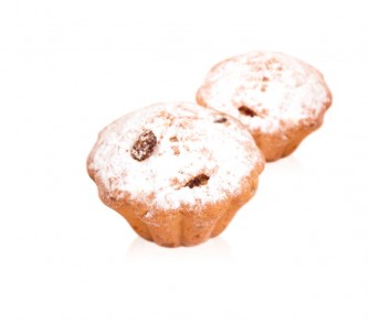 Cupcake with raisins